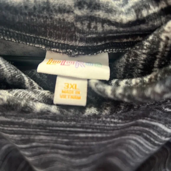 Lularoe hoodie - Picture 3 of 3